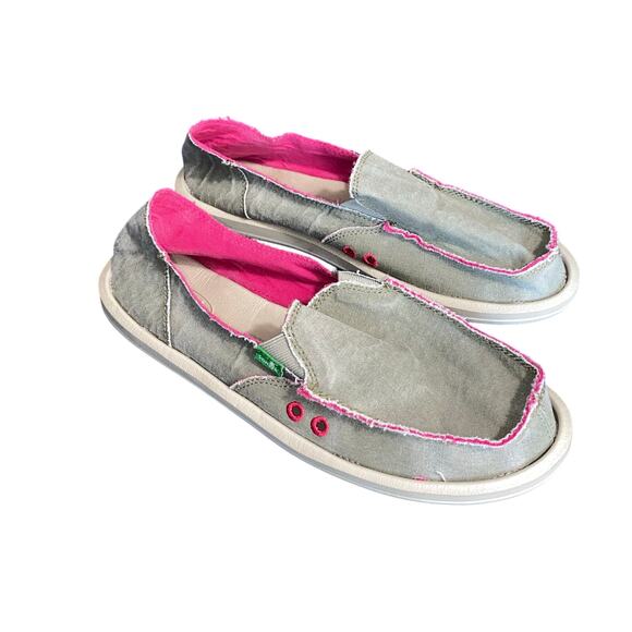 Sanuk Women’s Canvas Slip On Loafers Gray Pink Comfort Surf Skate Boho Casual 9 - Picture 1 of 6
